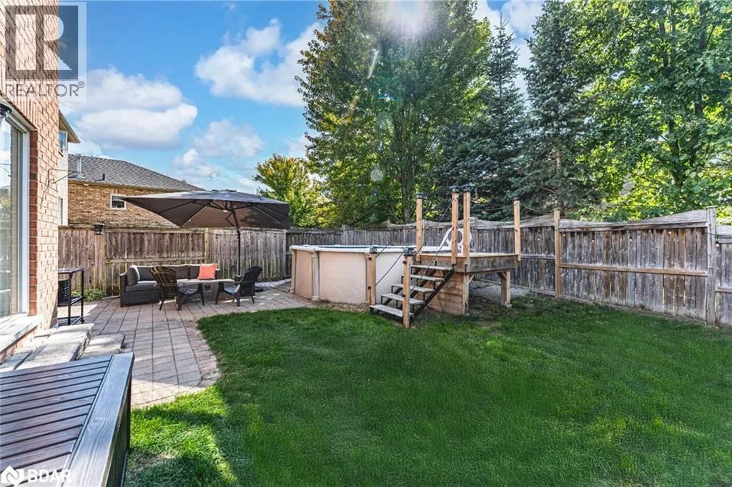 6 LAURELWOOD Lane