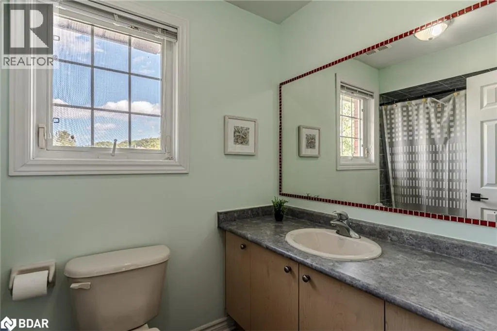 6 LAURELWOOD Lane