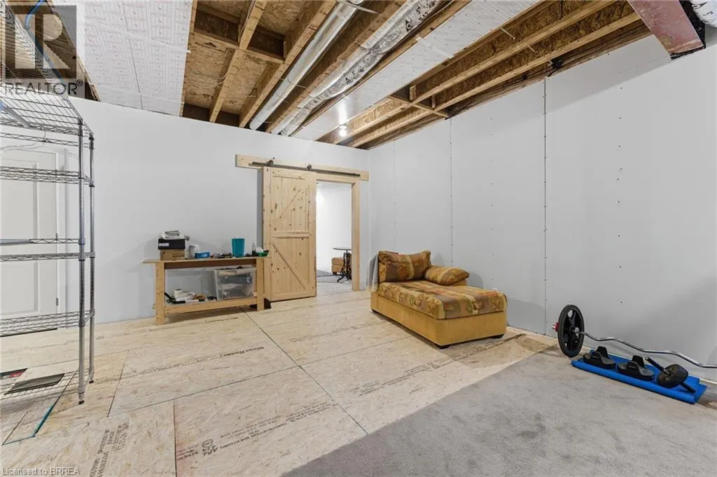 242 MOUNT PLEASANT Street Unit# 4, #4