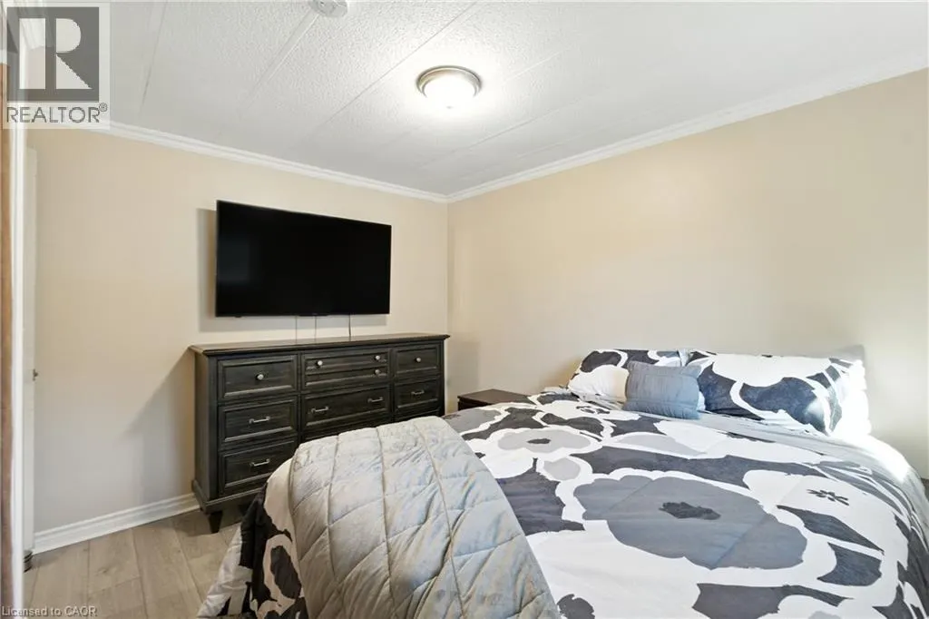 241 ST. PAUL Street W Unit# 102, #102