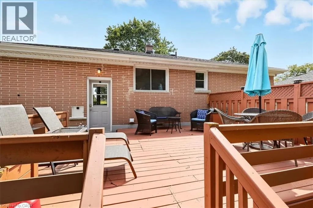 56 HILLIER Crescent