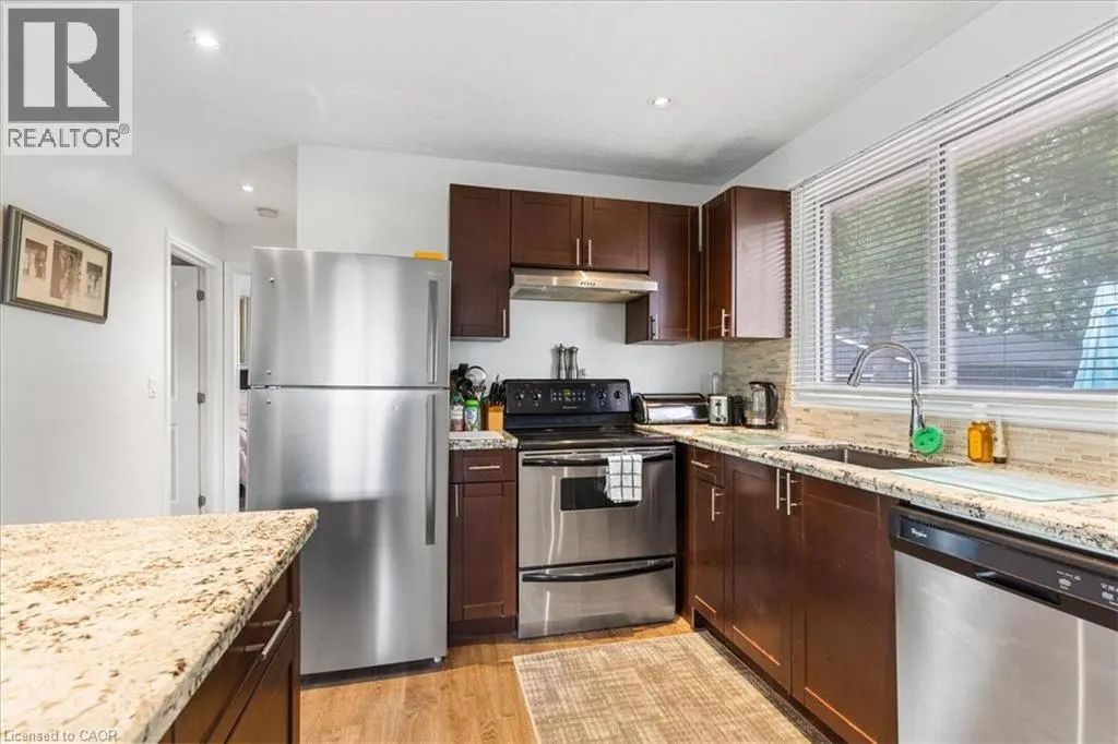 56 HILLIER Crescent