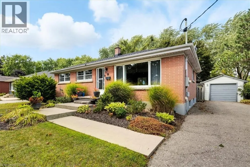 56 HILLIER Crescent