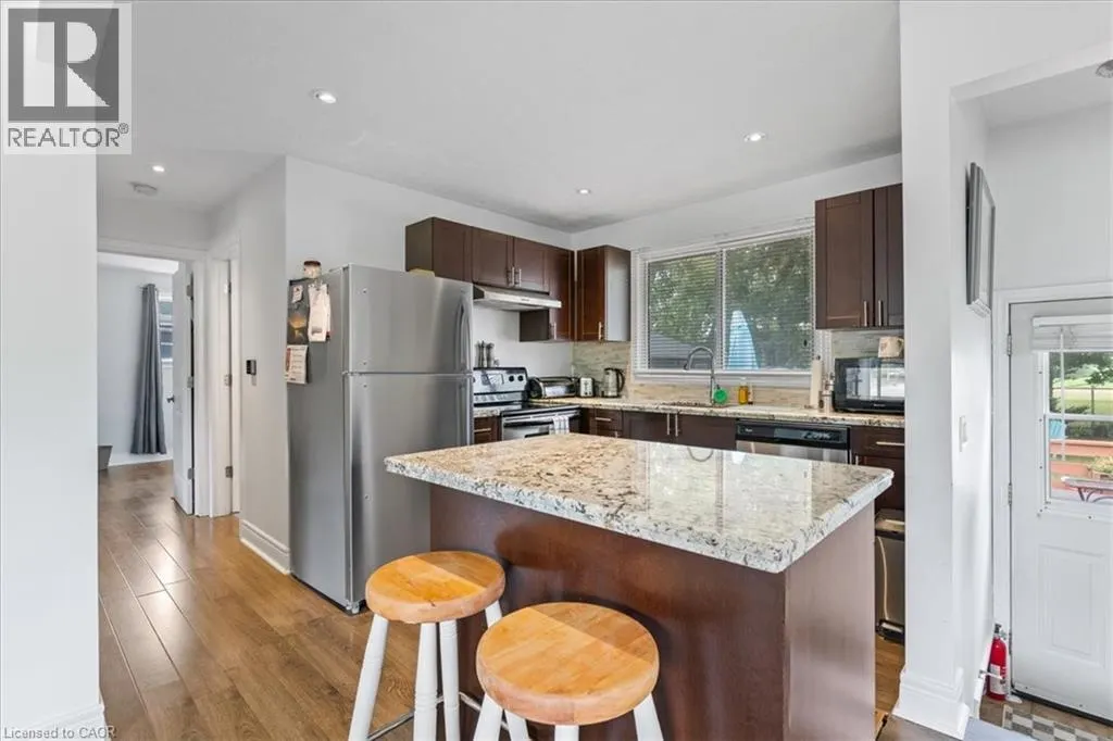 56 HILLIER Crescent