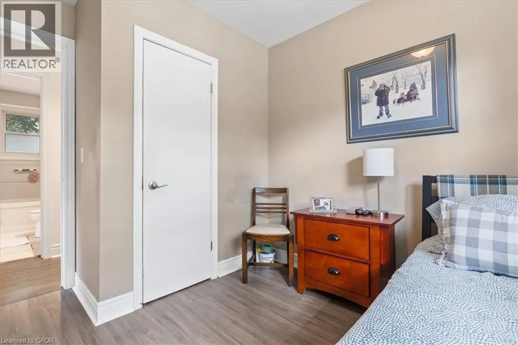 56 HILLIER Crescent