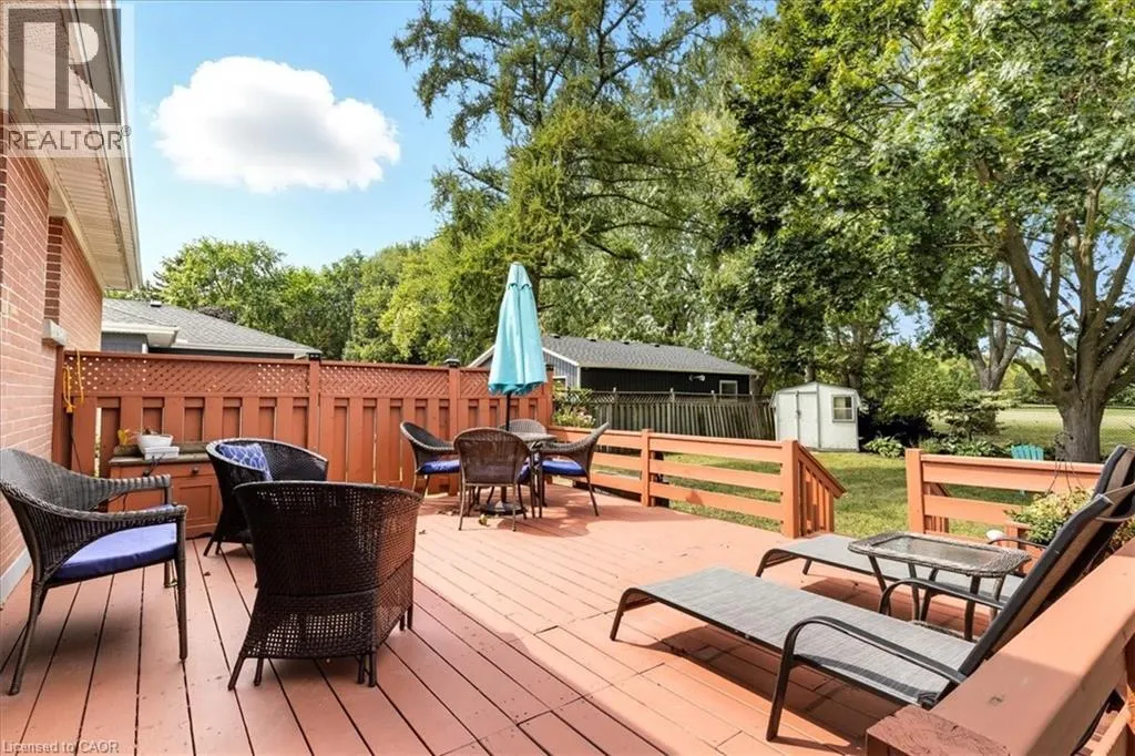 56 HILLIER Crescent