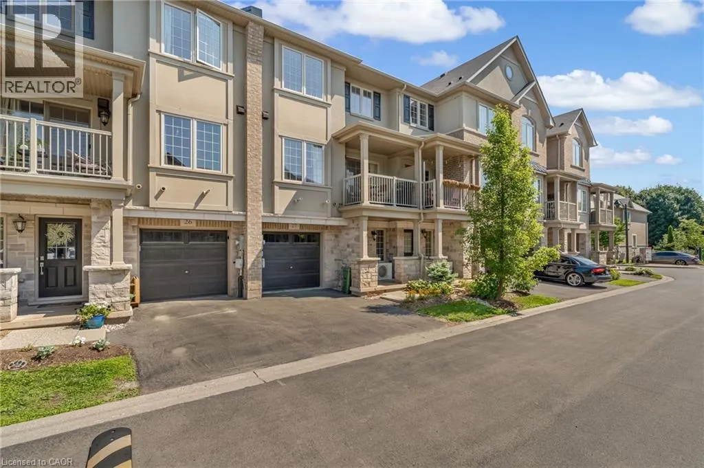215 DUNDAS Street E Unit# 27, #27