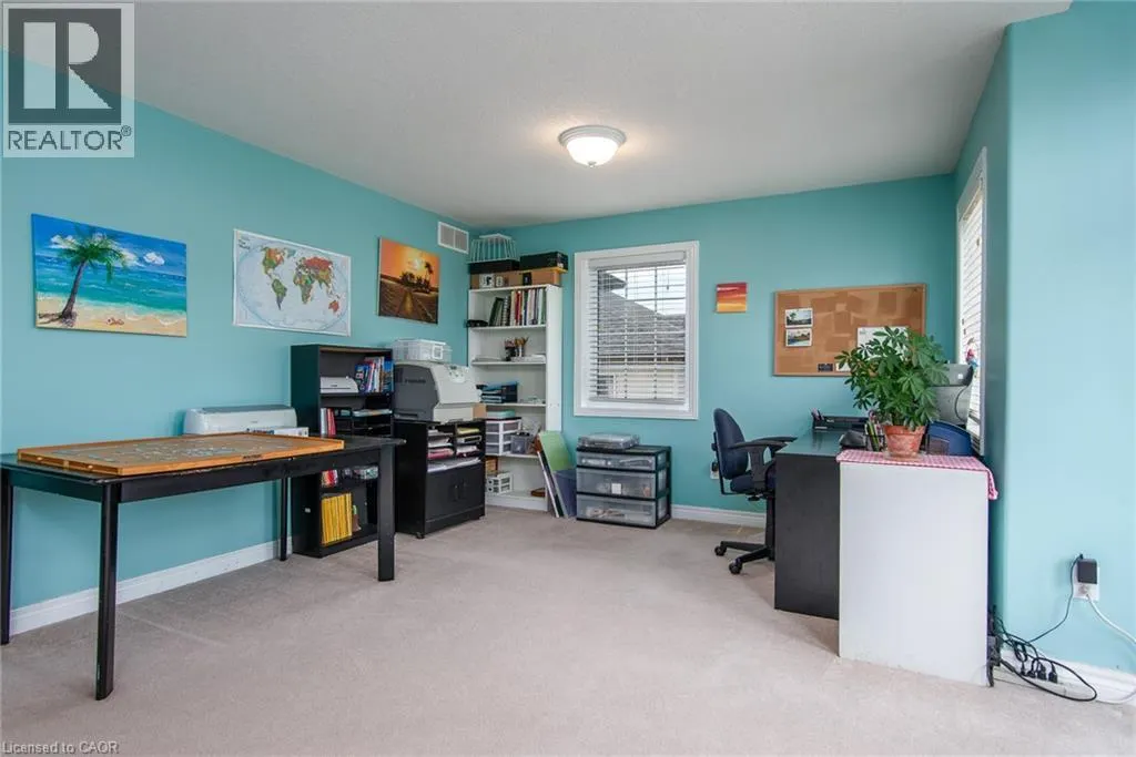 11 APPLE RIDGE Drive