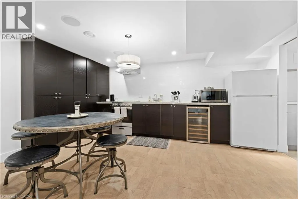 519 REGINA Drive