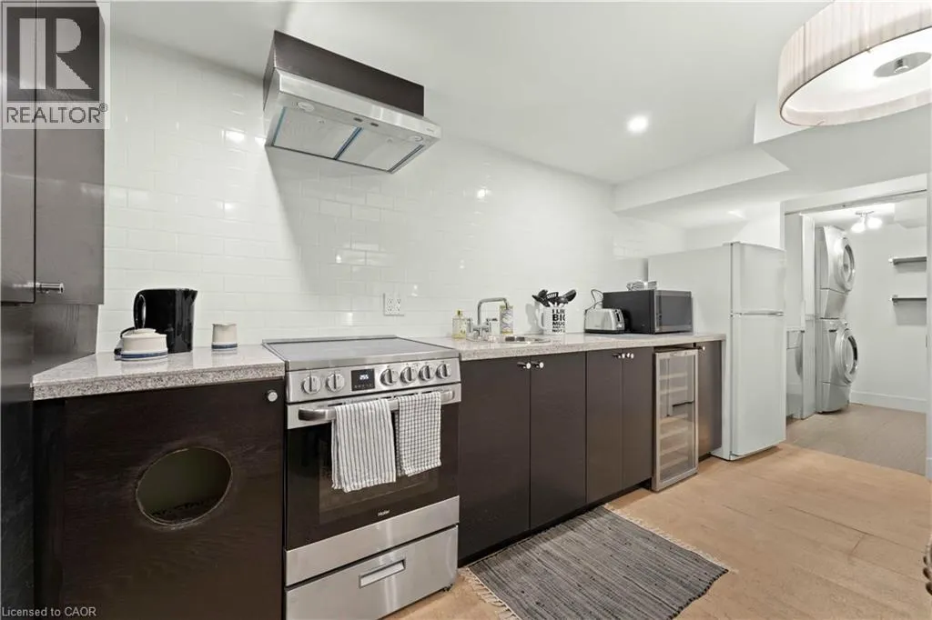 519 REGINA Drive