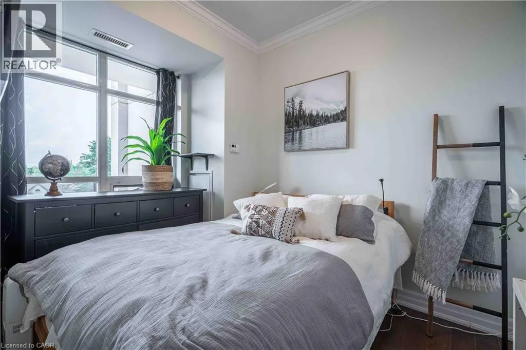 90 CHARLTON Avenue W Unit# 409, #409