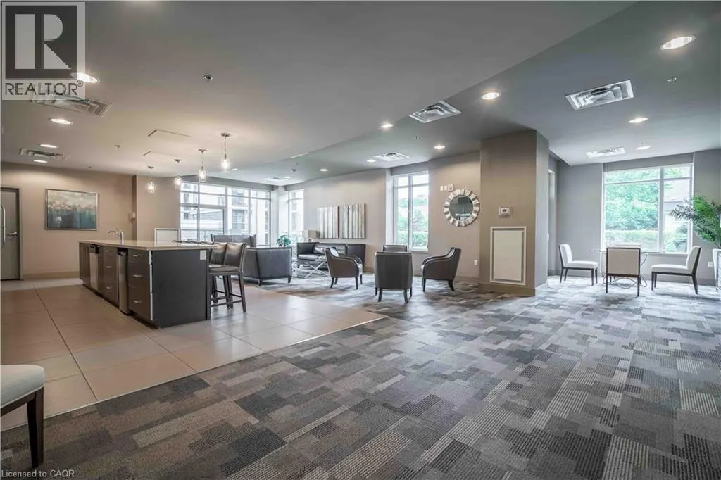 90 CHARLTON Avenue W Unit# 409, #409