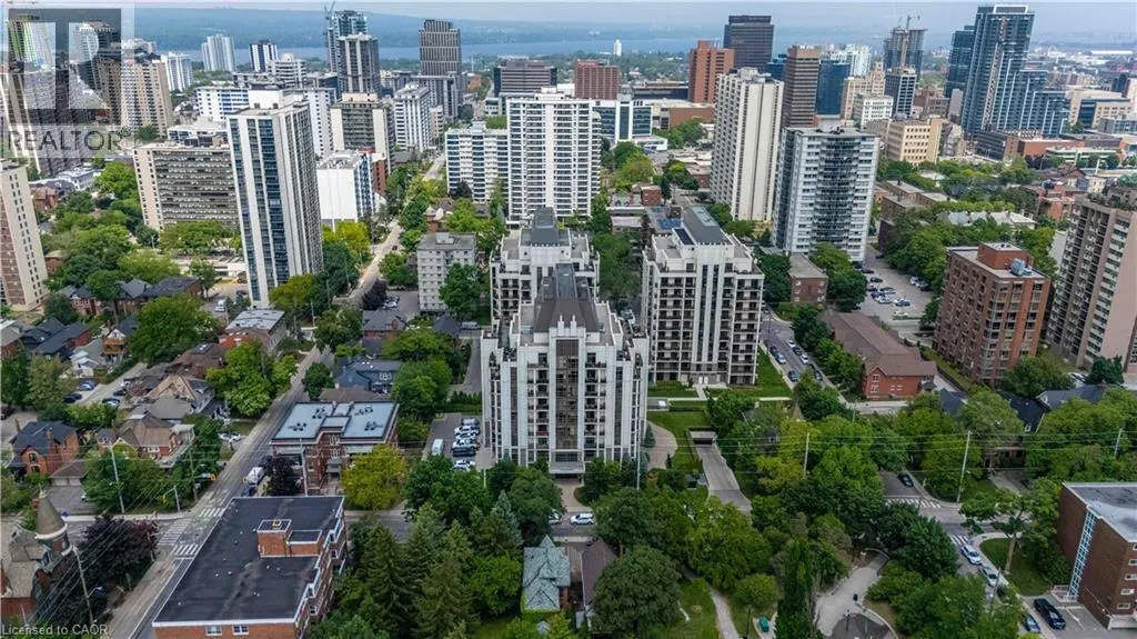 90 CHARLTON Avenue W Unit# 409, #409