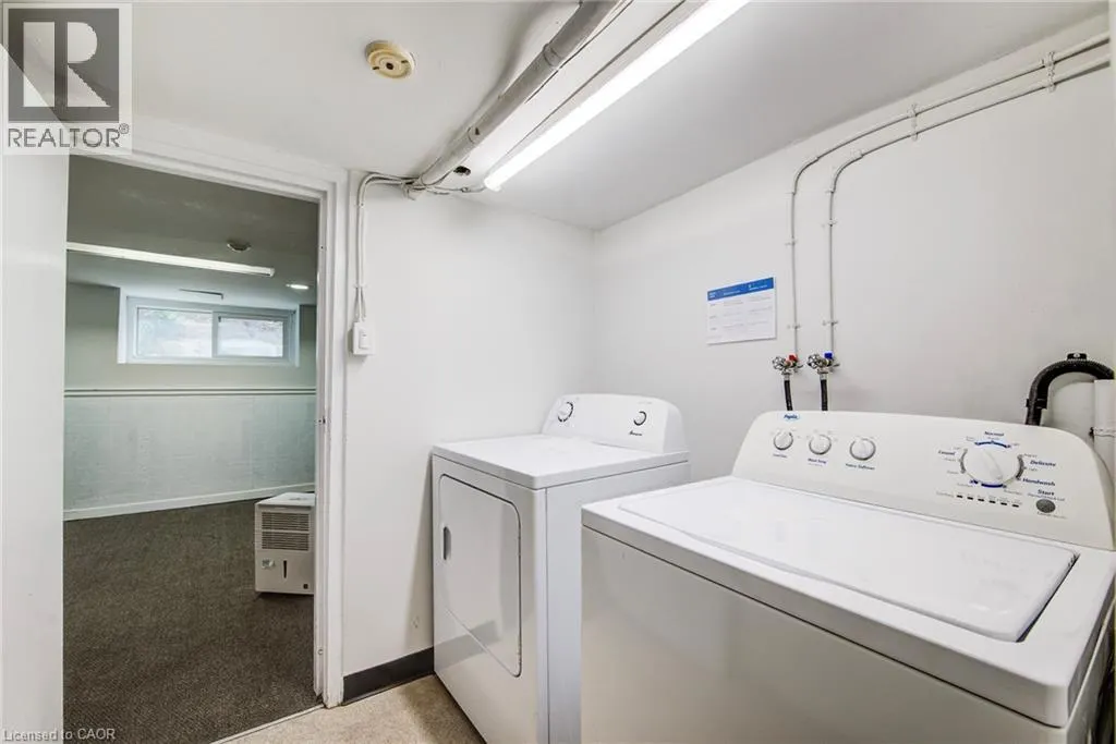 19 SCHNEIDER Avenue