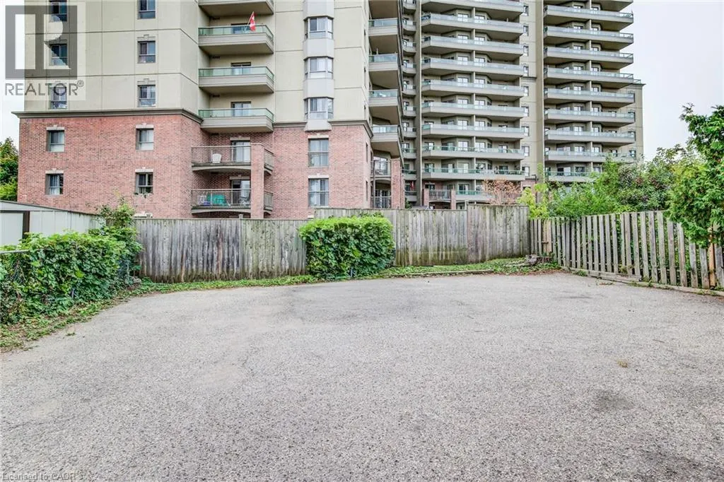 19 SCHNEIDER Avenue