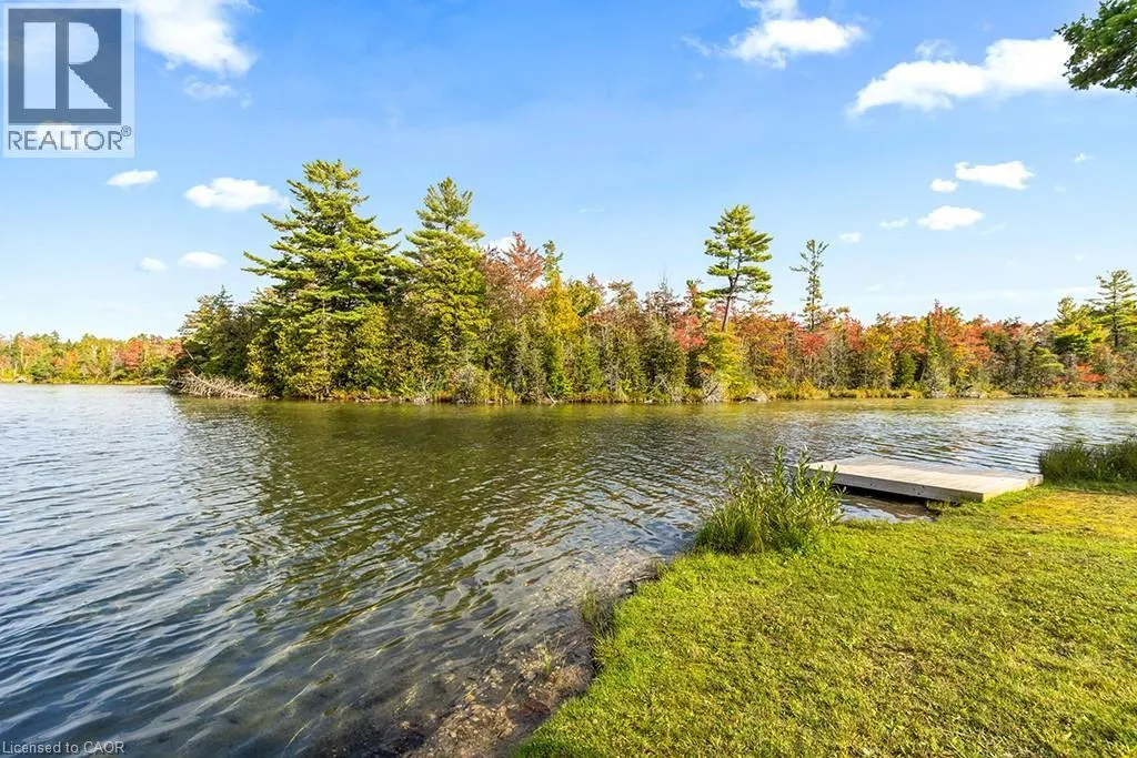 107 LOUISE CREEK Crescent