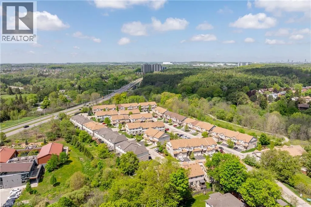 105 PINNACLE Drive Unit# 35, #35