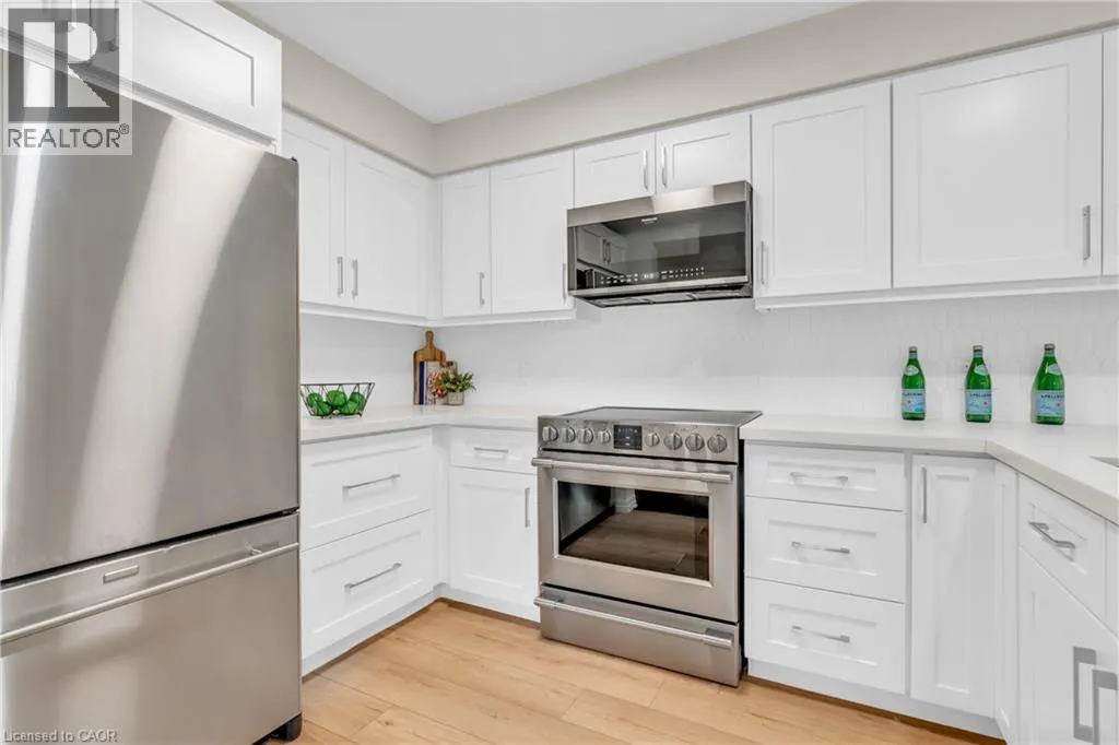 105 PINNACLE Drive Unit# 35, #35