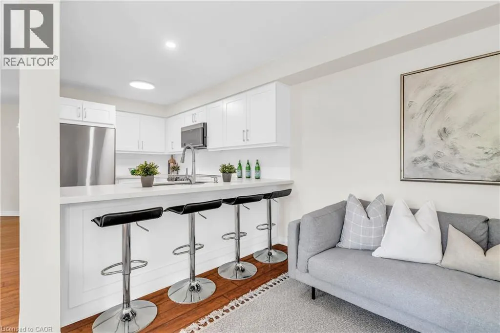 105 PINNACLE Drive Unit# 35, #35