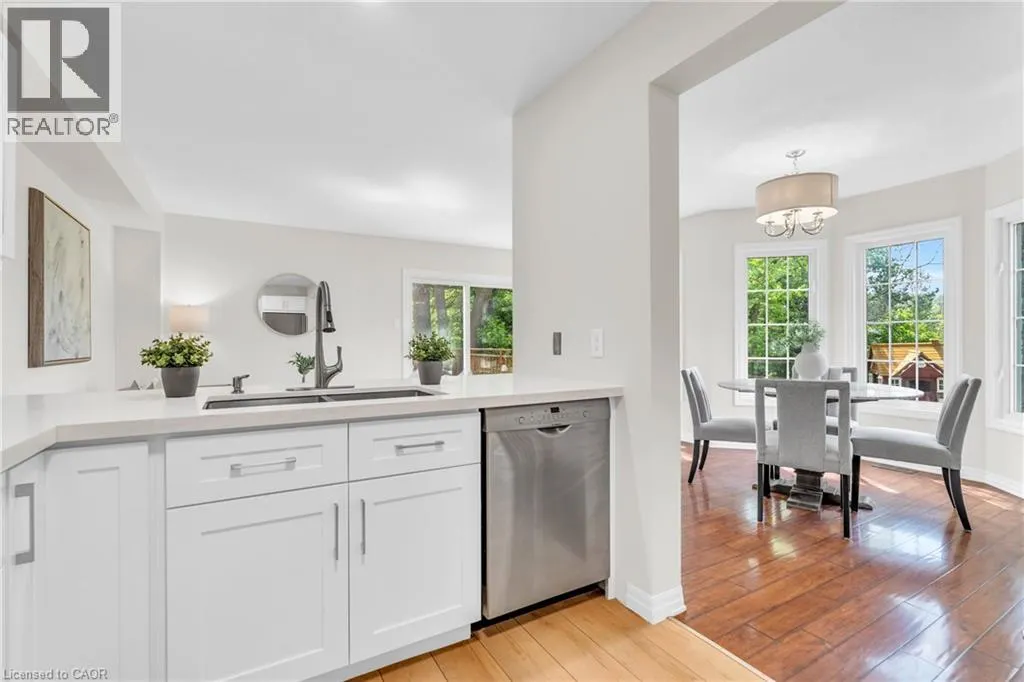 105 PINNACLE Drive Unit# 35, #35