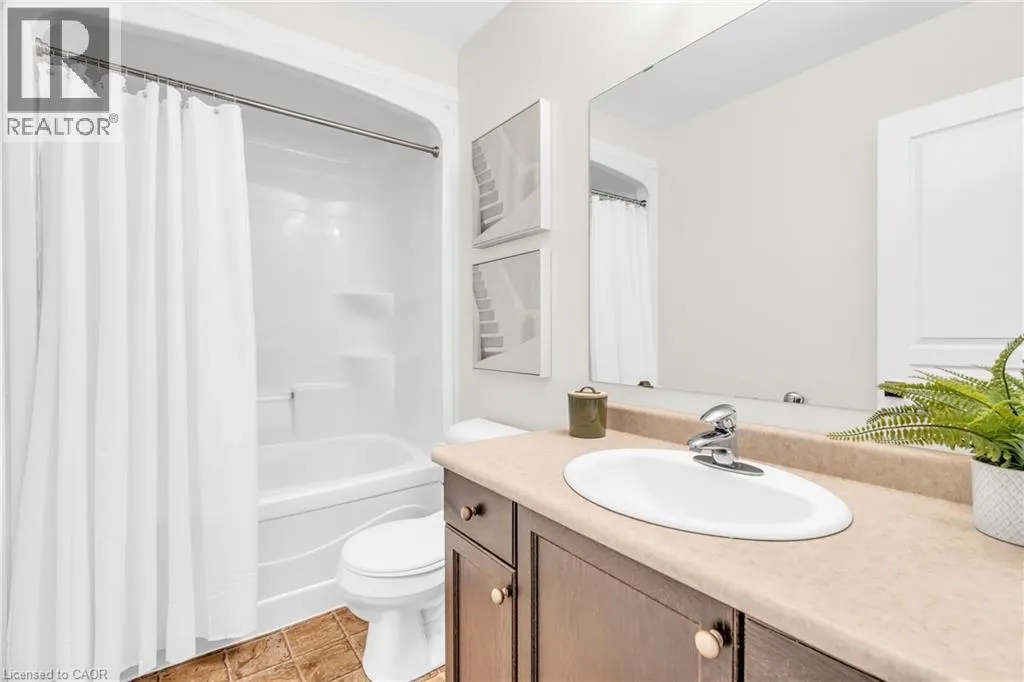 105 PINNACLE Drive Unit# 35, #35