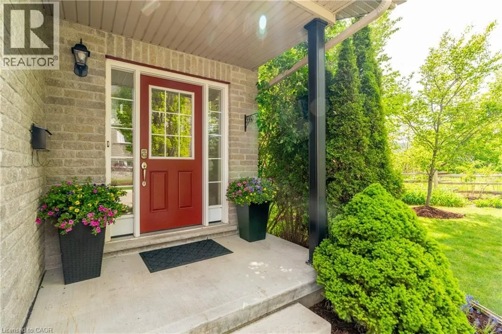 105 PINNACLE Drive Unit# 35, #35