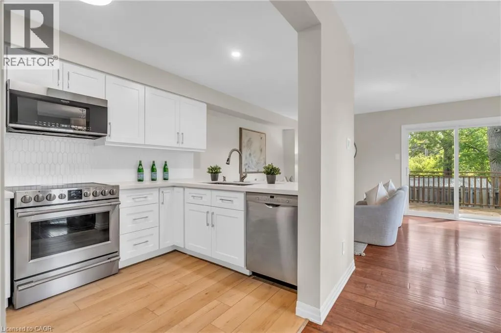 105 PINNACLE Drive Unit# 35, #35