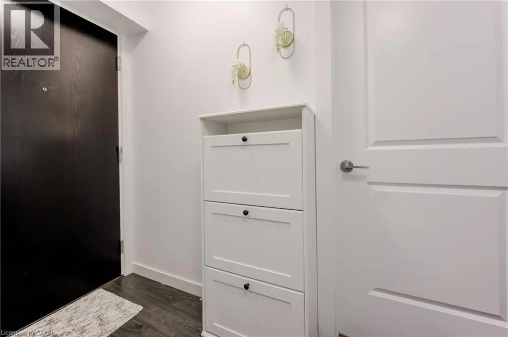 181 KING Street S Unit# 1811, #1811