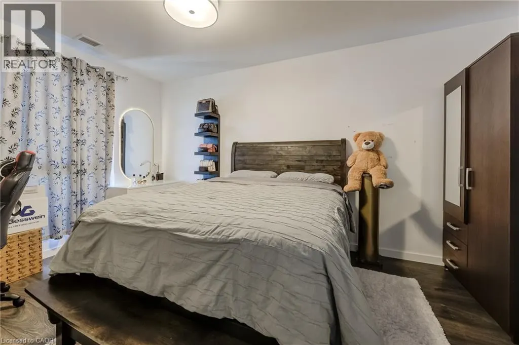 181 KING Street S Unit# 1811, #1811