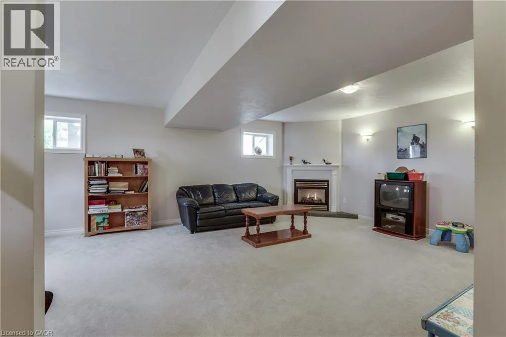 41 CHURCH Road W