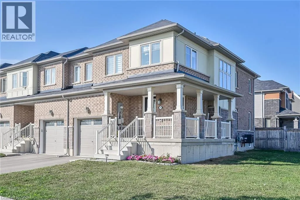 164 MACLACHLAN Avenue