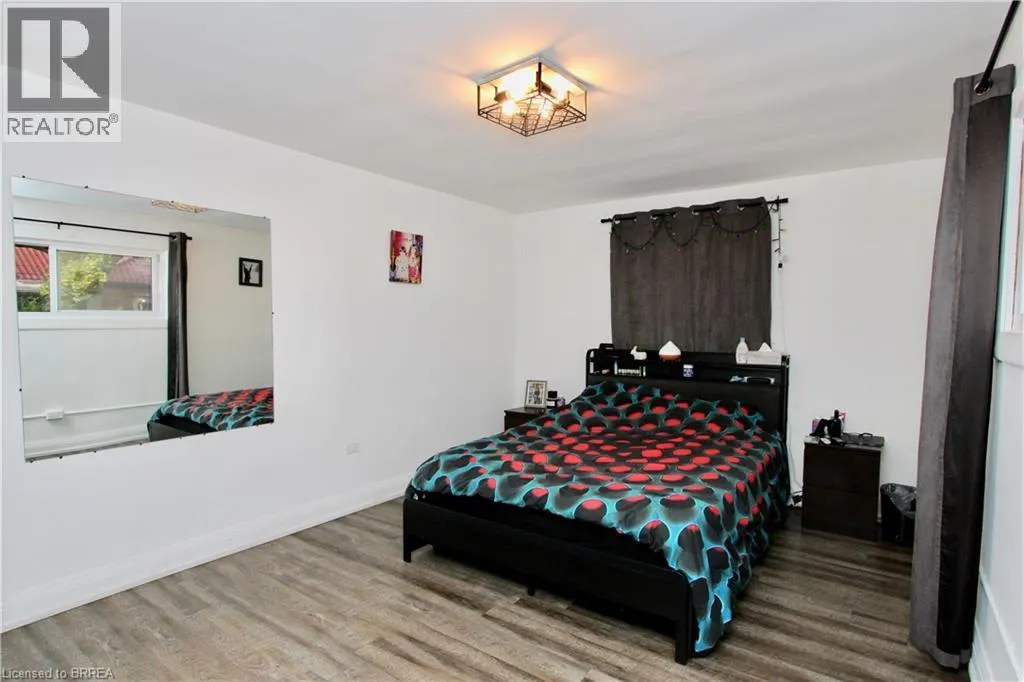 72 KENT Street N Unit# 1, #1