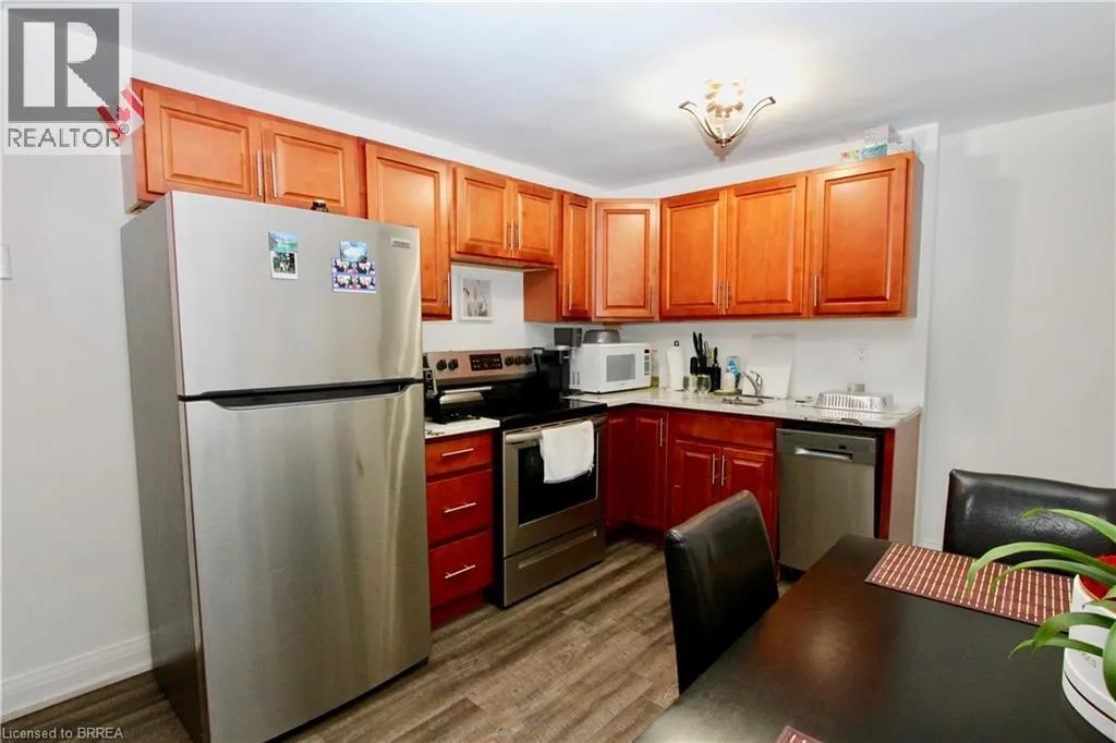 72 KENT Street N Unit# 1, #1