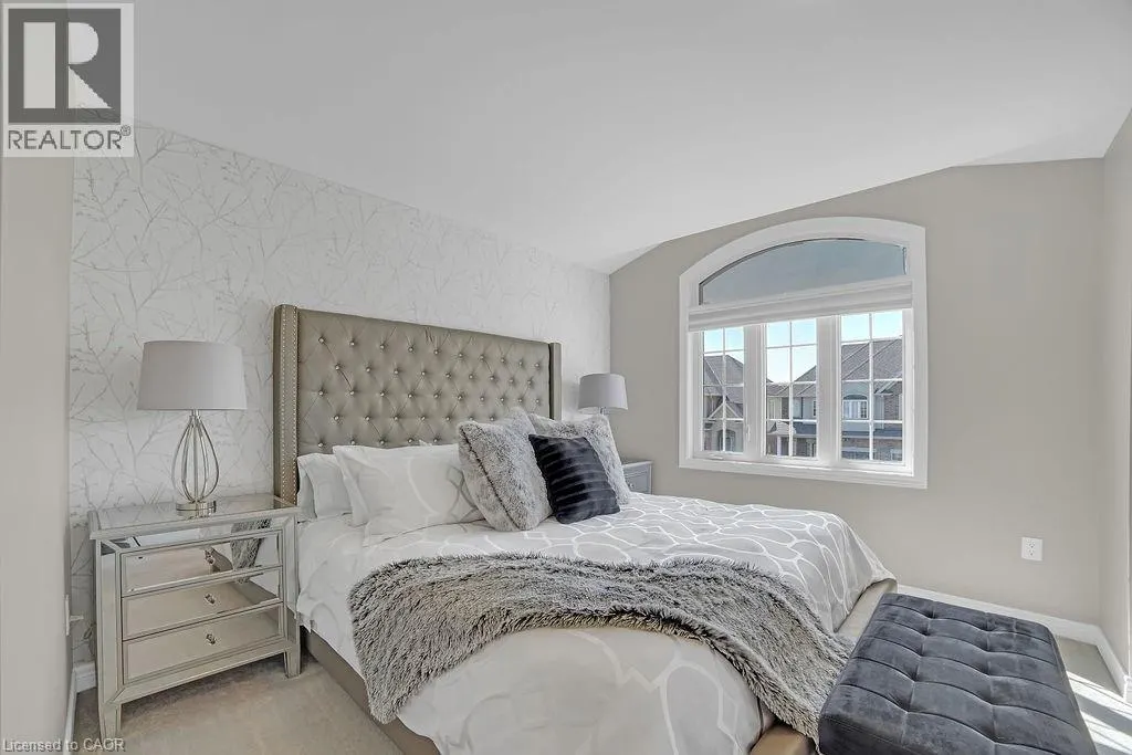 3 STARLING Drive