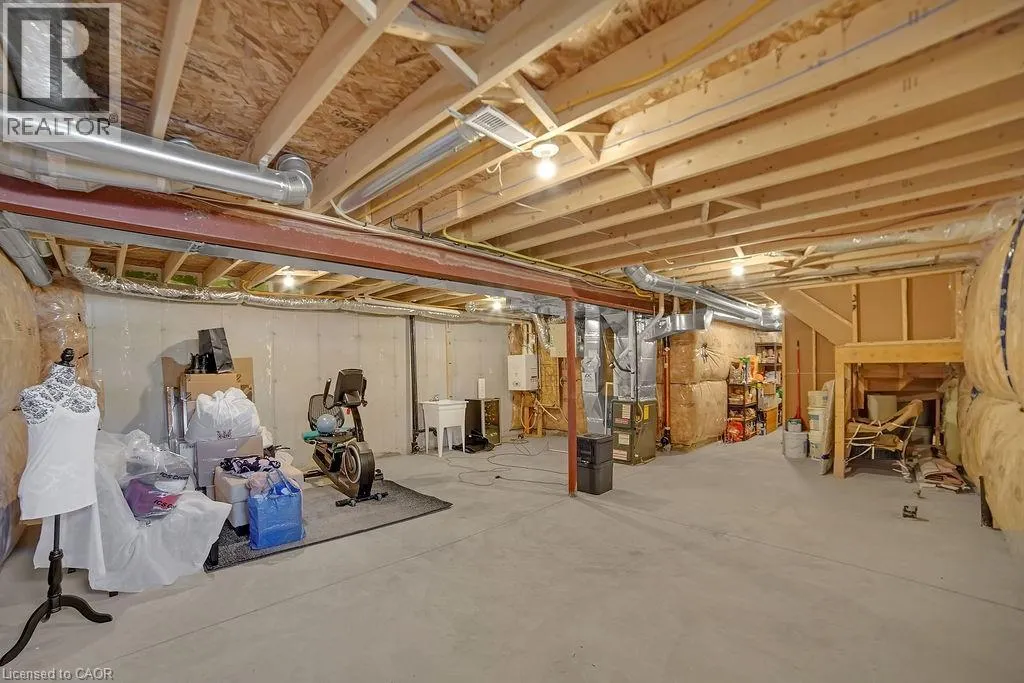 3 STARLING Drive