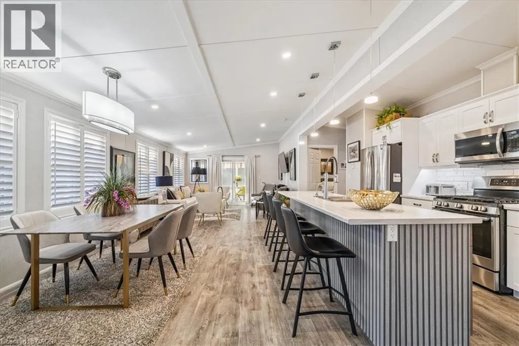 4449 MILBUROUGH Line Unit# 7 Oak, #7 Oak
