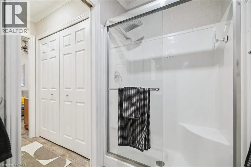 4449 MILBUROUGH Line Unit# 7 Oak, #7 Oak
