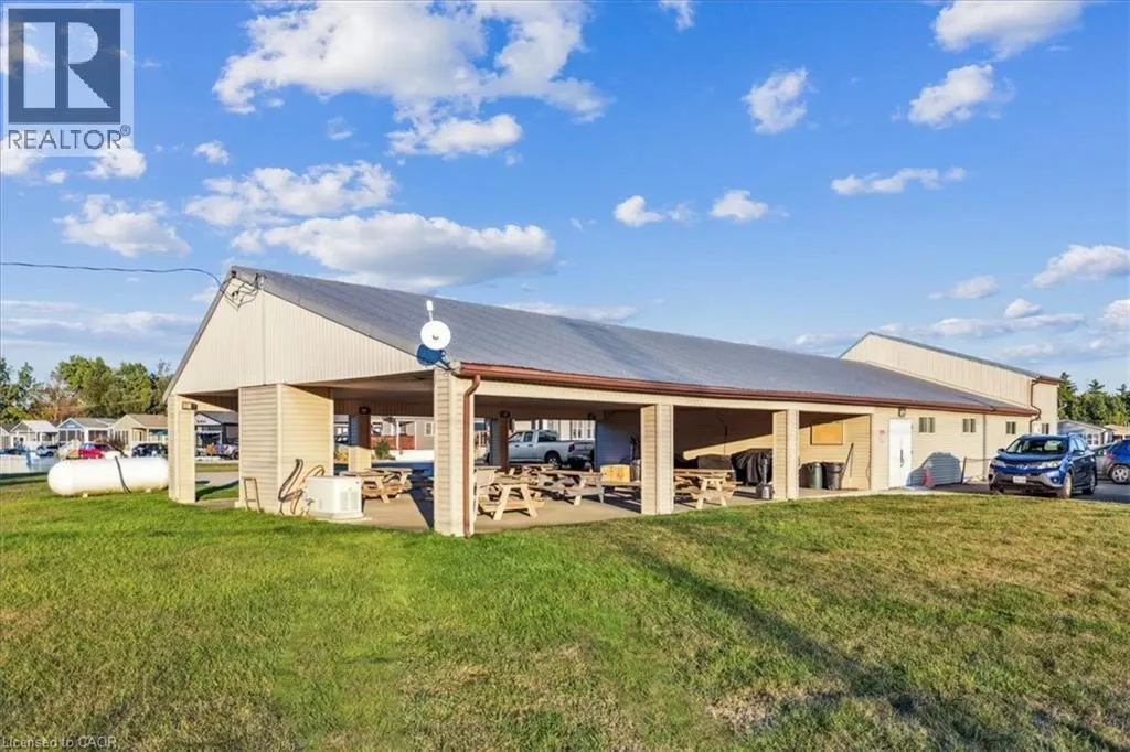 4449 MILBUROUGH Line Unit# 7 Oak, #7 Oak
