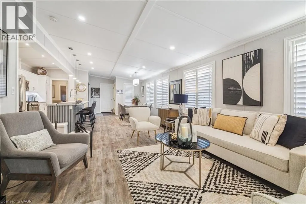 4449 MILBUROUGH Line Unit# 7 Oak, #7 Oak