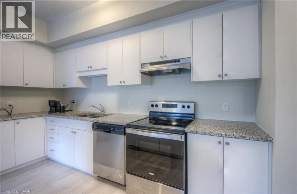 25 ISHERWOOD Avenue Unit# 55, #55