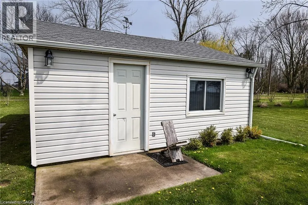13 ERIE HEIGHTS Line