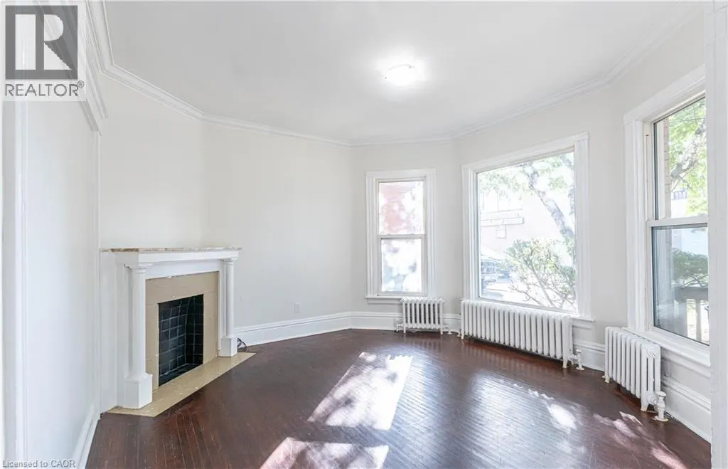 87 GAGE Avenue S