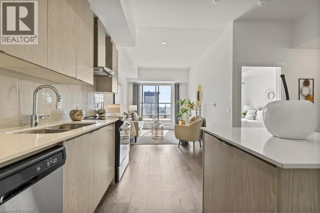 55 DUKE STREET WEST Street W Unit# 505, #505
