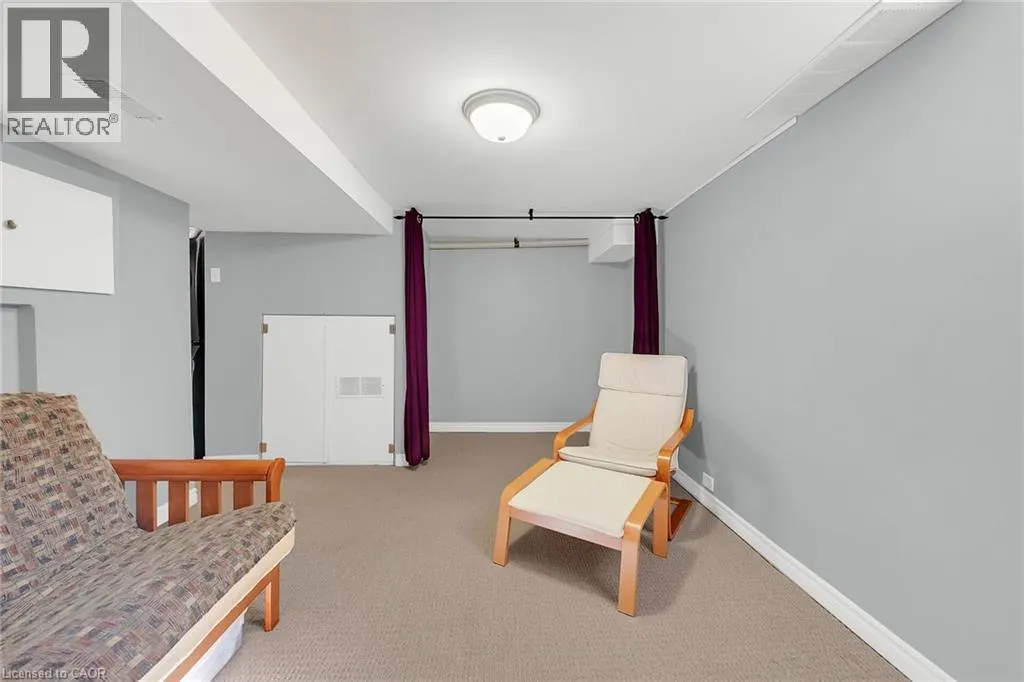 10 ANGUS Road Unit# 124, #124