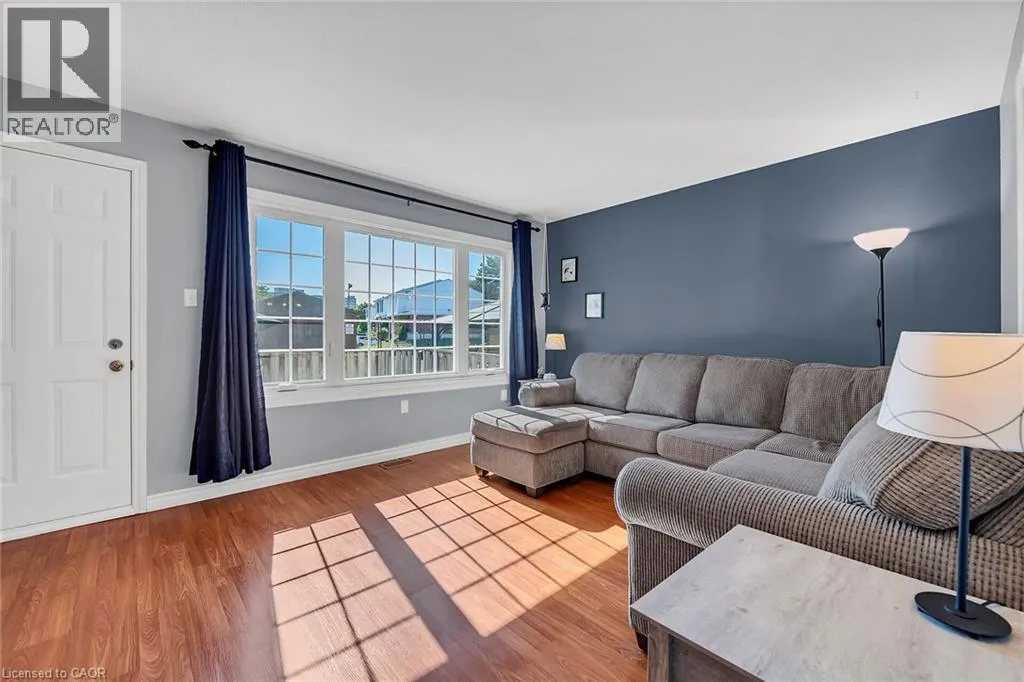 10 ANGUS Road Unit# 124, #124