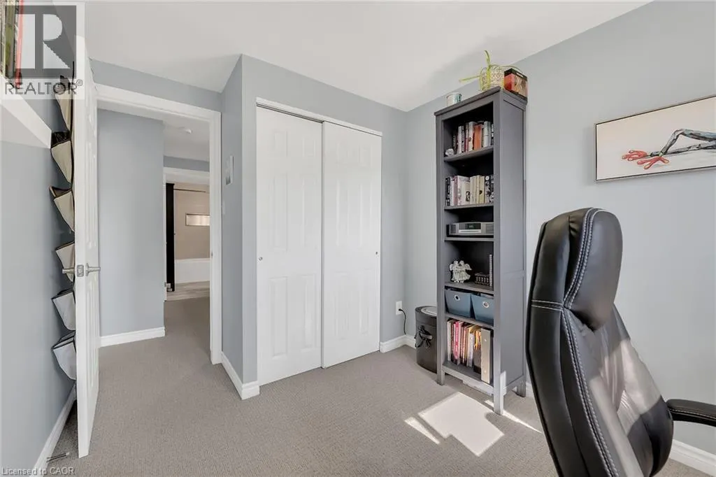 10 ANGUS Road Unit# 124, #124