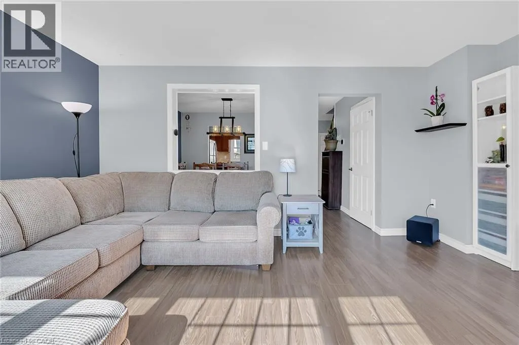 10 ANGUS Road Unit# 124, #124