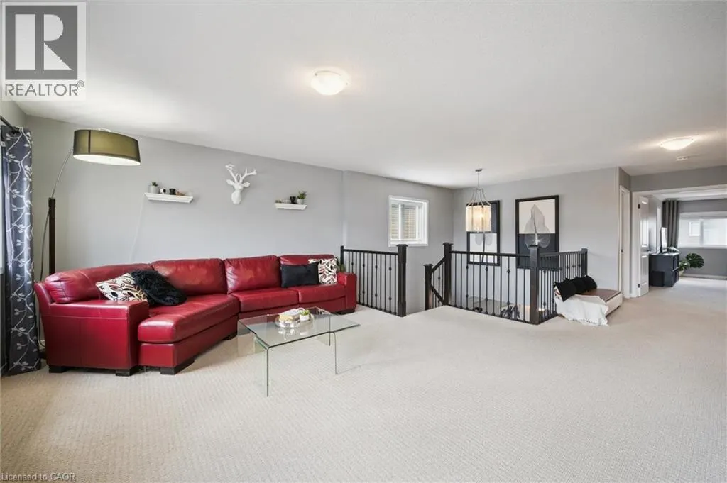 267 HARDCASTLE Drive