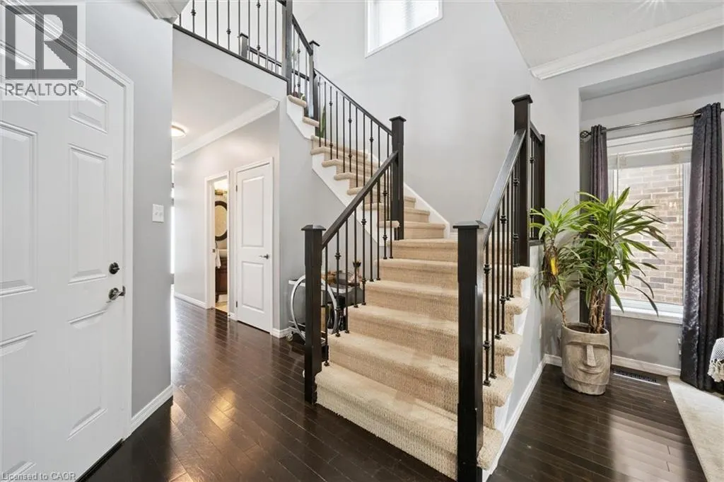 267 HARDCASTLE Drive