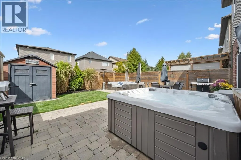 267 HARDCASTLE Drive